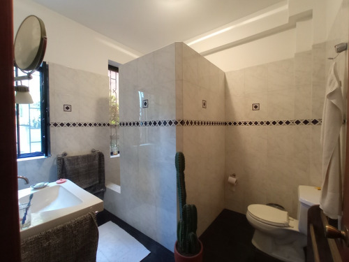 Imagen 12 de 17 de Casa En Venta En Los Palos Grandes (is)
