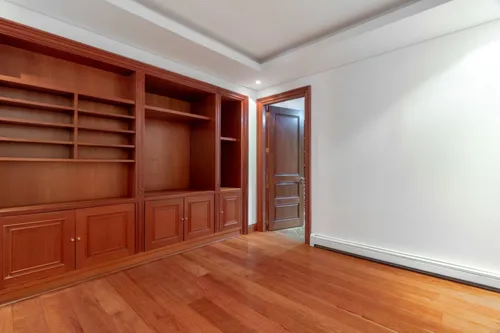 Apartamento En Arriendo/venta En Santa Barbara Alta. Cod V14356