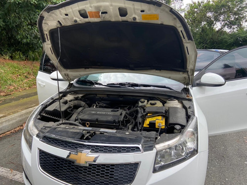 Chevrolet Cruze 2012 1.8 Nickel Ls