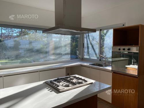 Imagen 18 de 29 de Casa En Venta En Barrio Privado Los Angeles - Maroto Propiedades