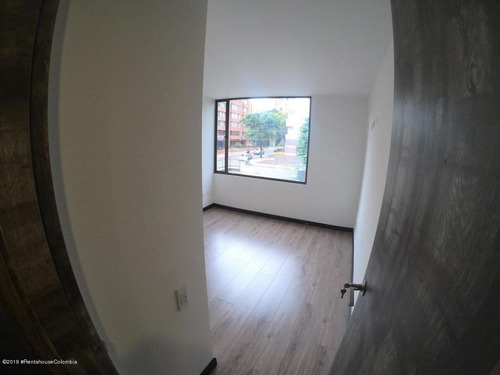 Apartamento En Multicentro(bogota) Rah Co: 21-718