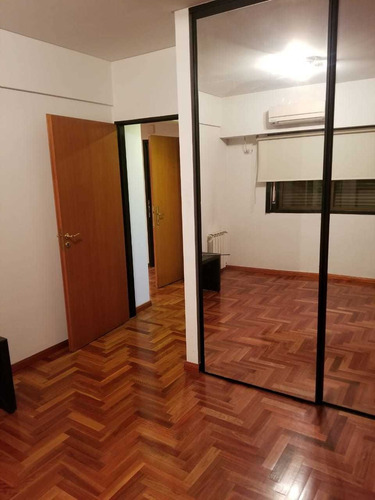 Imagen 5 de 14 de Lujoso Depto Tipo Duplex (3amb) C/ Cochera.avellaneda Centro