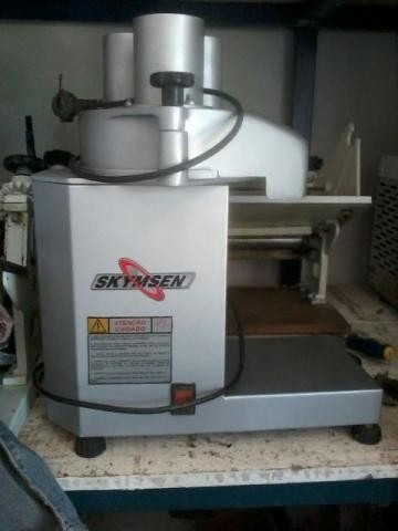 Masseira 5 Ou 7 + Multiprocessador Industrial Skymsen Promoç