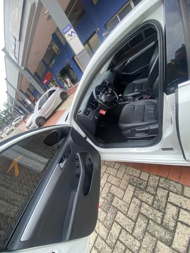 Volkswagen Jetta Vi 2.5 Highline