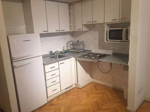 Hermoso Departamento En Alquiler En Belgrano Dueño Directo Sin Comisión. El Precio Incluye Expensas, Abl Y Agua.