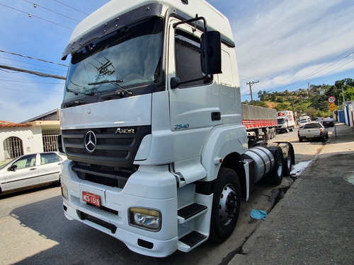 Imagem 2 de 5 de Mercedes Benz 2540 Axor Ano 2006 Teto Alto