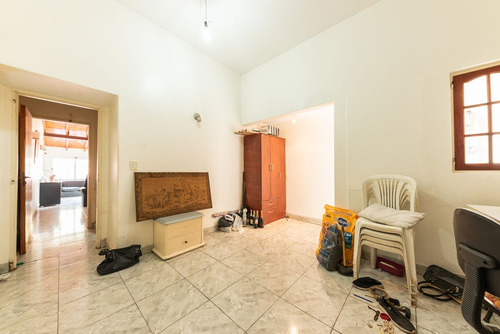 Venta Casa 5 Ambientes + Depto En Villa Martelli