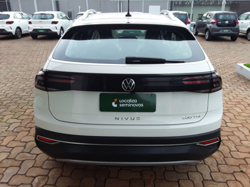 Volkswagen Nivus 1.0 200 TSI TOTAL FLEX HIGHLINE AUTOMÁTICO