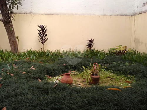 Imagem 10 de 30 de Casa Charmosa Na Pompéia - Reo596432