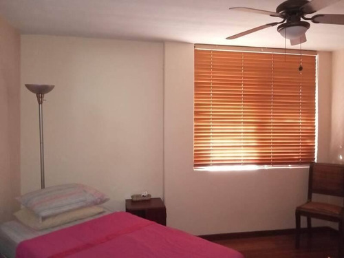 Imagen 3 de 12 de Se Vende Townhouse En La Urb. Las Lajas, La Granja, Naguanagua. Código.: Foth-133