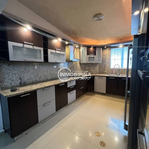 Casa En Venta, Urbanización Las Garzas, Puerto Ordaz, Jd