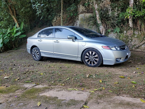 Imagem 2 de 6 de Honda Civic 2011 1.8 Lxl Se Couro Flex Aut. 4p