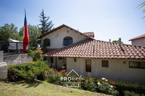 Casa En Venta En Peñalolén
