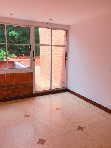 Imagen 8 de 14 de Se Arrienda Casa En Medellin, El Poblado