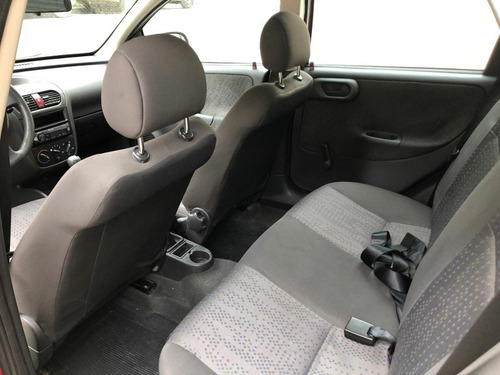 Imagem 12 de 15 de Gm Corsa Maxx 1.4 Flex Completo Menos Ar