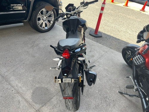 Imagen 4 de 6 de Benelli Tnt25 8151
