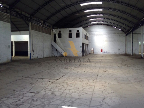 Imagem 2 de 12 de Galpão Para Aluguel Com 9.399 M² No Mercado São Sebastião - Rua Da Farinha - Loc5013p - 31975861