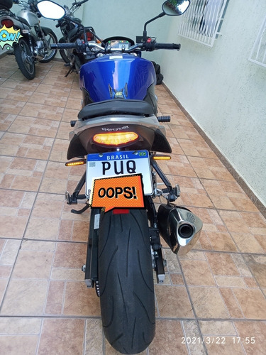 Suzuki Gsr 750
