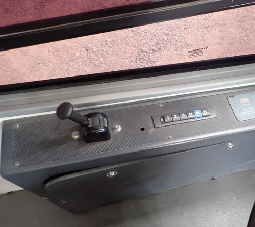 Imagen 8 de 10 de Camion Autobus De Pasajeros Volkswagen 2015 48 Pasajeros
