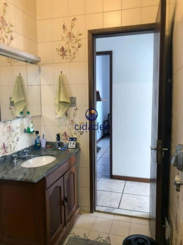 Imagem 8 de 24 de Residential / Home São José Sc Brasil - V00145