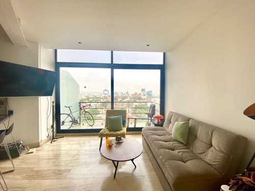 Departamento Con Balcón En Residencial Enquentro