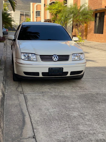 Volkswagen Bora 2.0 Automático
