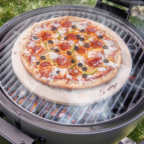 Imagem 1 de 4 de Pedra Refratária Pizza Kamado Bob 18