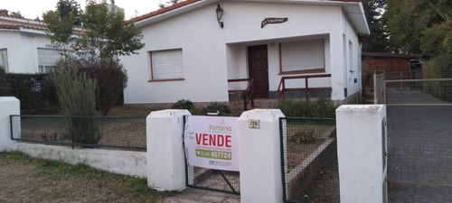 Imagen 7 de 12 de Venta De Vivienda En Villa General Belgrano En Zona Céntrica. Viv0184
