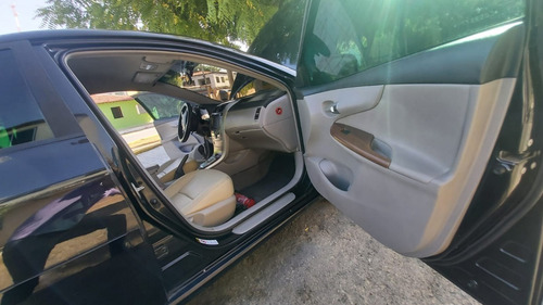 Imagem 6 de 15 de Toyota Corolla 2012 Xei Automático