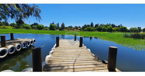 Linda Parcela Orilla Lago, Piscina, Quincho Y Más!