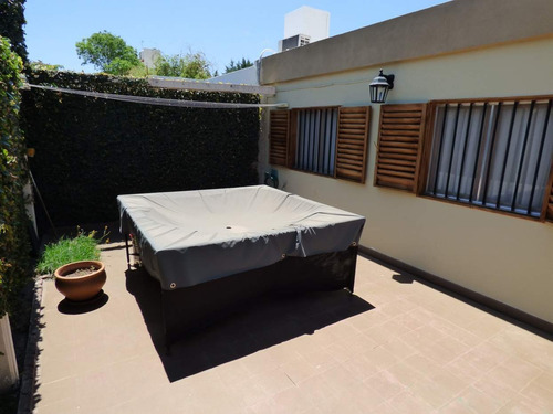 Imagen 19 de 22 de Casa En Venta Alto Alberdi 4 Dormitorios Apto Bancor