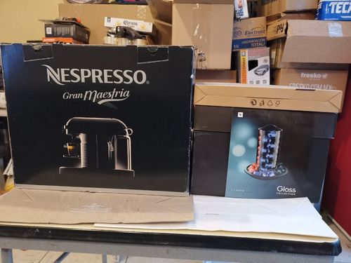 Cafetera Nespresso Gran Maestria 16 Pods 2 Tazas Contenedor Color Gris