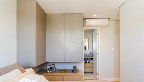 Imagem 15 de 21 de Apartamento Reformado, Com Terraço, - Reo679194