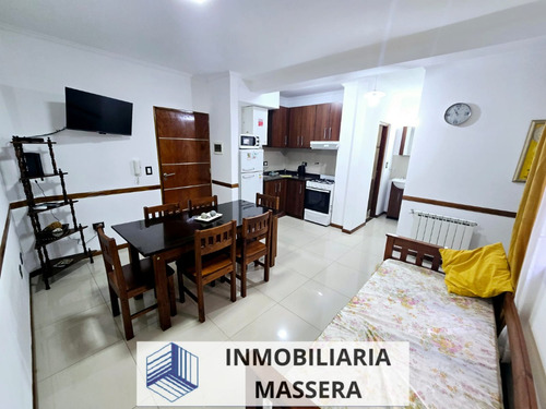 Venta: Departamento - 2 Dormitorios - Pileta Y Cochera - Centro - Villa Carlos Paz