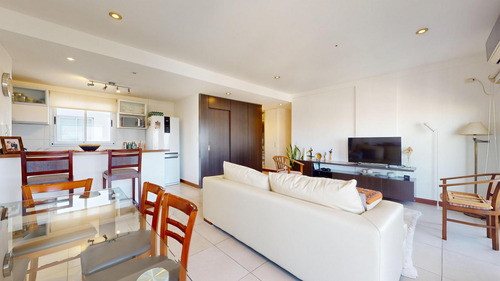 Departamento De Dos Dormitorios Con Terraza Privada En Venta