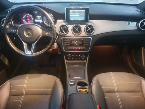 Imagem 12 de 12 de Mercedes-benz Classe Gla 2016 1.6 Advance Turbo Flex 5p