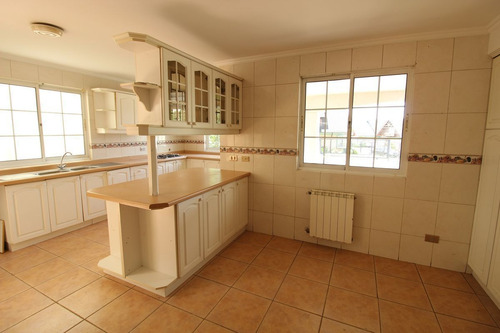 Imagen 8 de 23 de Gran Casa En Puertas De Alcalá