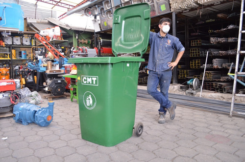 Imagen 4 de 6 de Plastico Basurero Cumings 360lts Verde