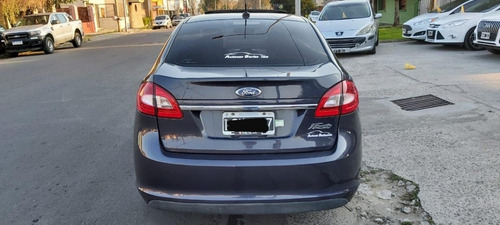 Ford Fiesta Kinetic Trend 1.6 Berissense