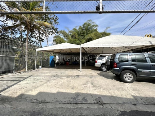 Terreno Residencial ( Zonificacion Ao-3 / A Pie De Calle ) Venta La Boyera Mls - 24-15047