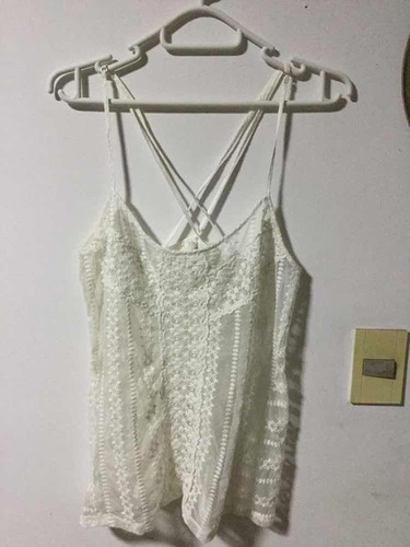 Musculosa Encaje Blanca Forever 21