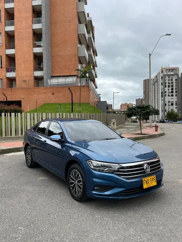 Volkswagen New Jetta Conforline Turbo