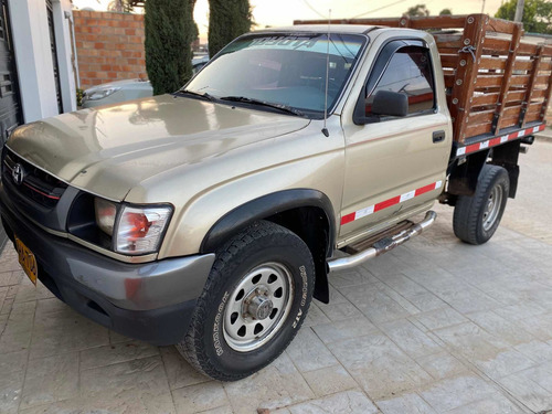 Toyota Hilux 2004 2.4l Chasis 4x4
