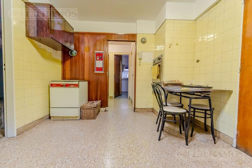 Imagen 16 de 22 de Quintana 400 - Ancha - Excelente Piso - 191 M2 - Lleno De Luz - Coch - Seg 24hs