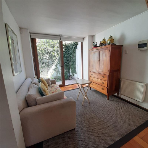 Casa En Venta De 3 Dorm. En Providencia