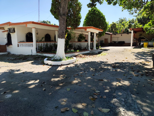 Grabiela R. Vende Casa Bucarito I Carretera Guigue-tacarigua