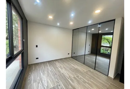 Vendemos Casa En Rionegro - Llanogrande Sector Tablazo