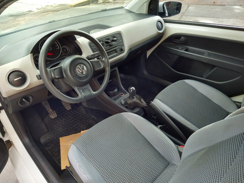 Volkswagen Up Move 2015