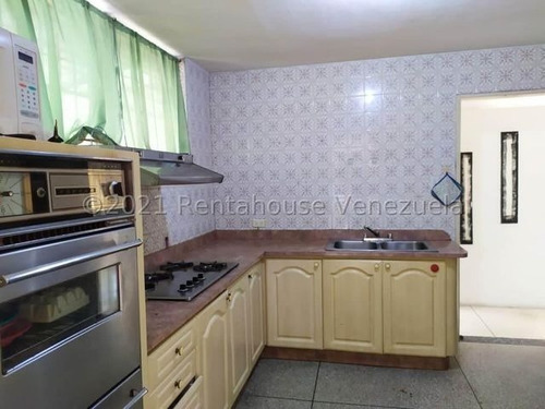 Imagen 5 de 17 de Freddy Camacaro Rentahouse, Casa Quinta En Venta En Los Nísperos 22-10335