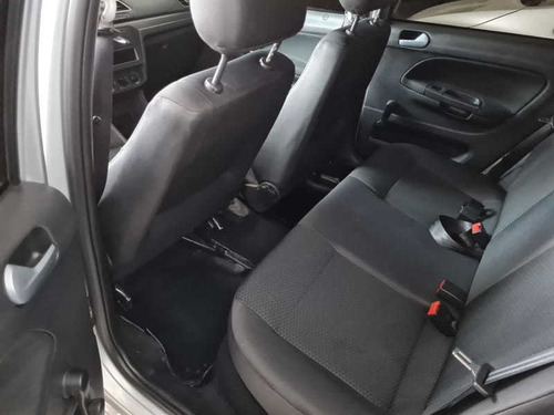 Imagem 10 de 12 de Volkswagen Novo Voyage Tl Mbv